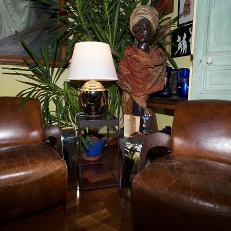 Chambres D'Hotes Le Regent Hyeres Luaran gambar